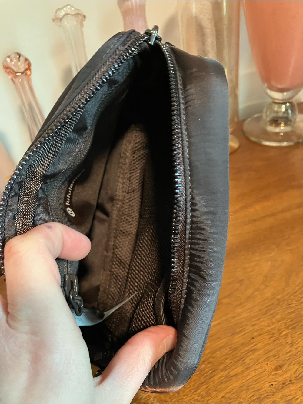 Lululemon Everywhere Crossbody Wunder Puff Iridescent - Picture 7 of 9
